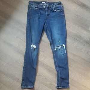 Womans M Old Navy Distressed Blue Jeans
